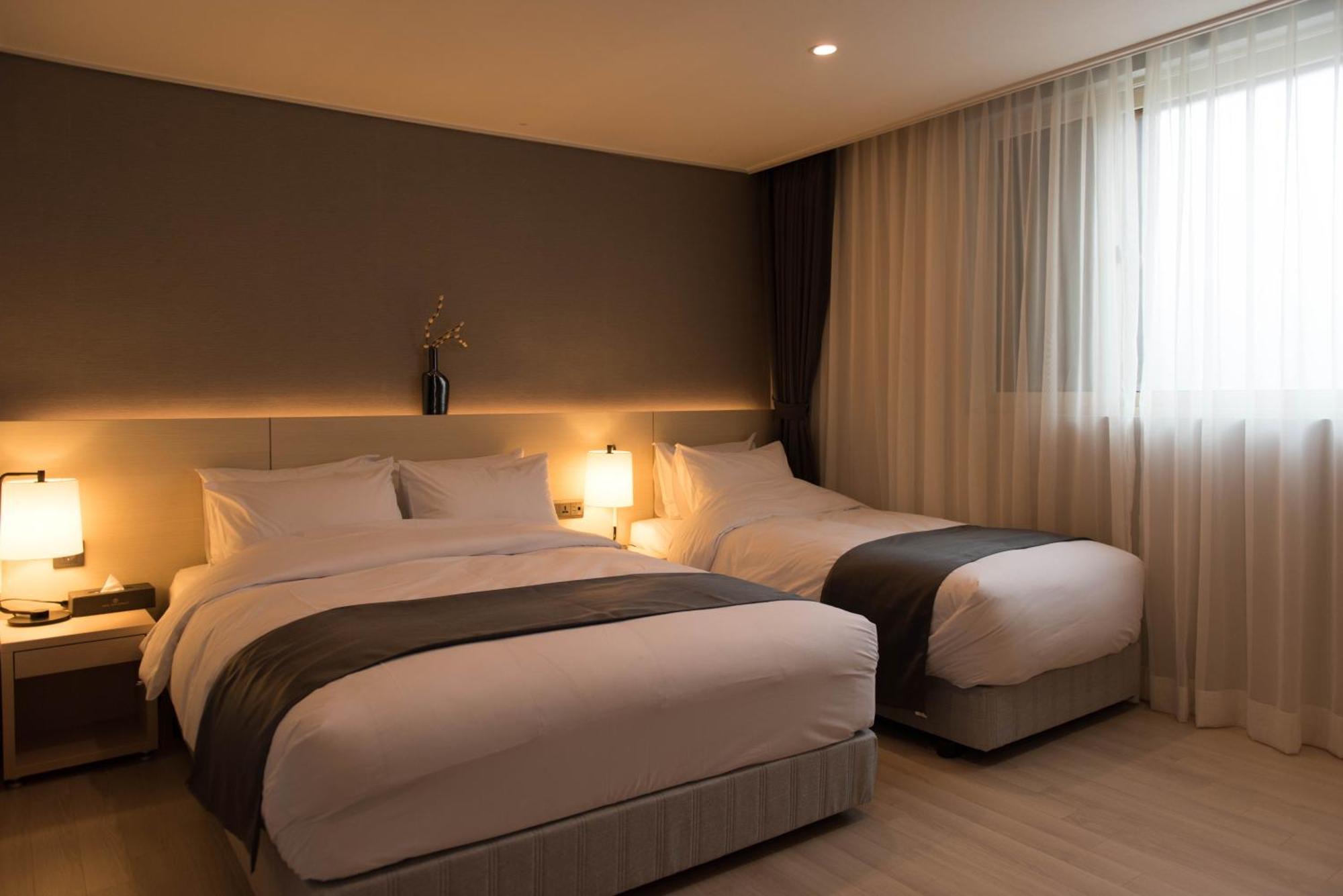 New Donghae Tourist Hotel Εξωτερικό φωτογραφία